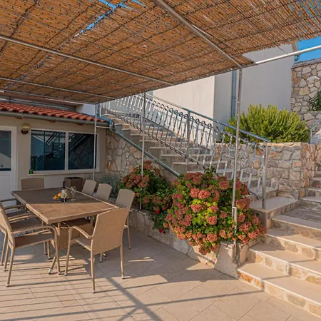 House Veronika Vakantiehuis *